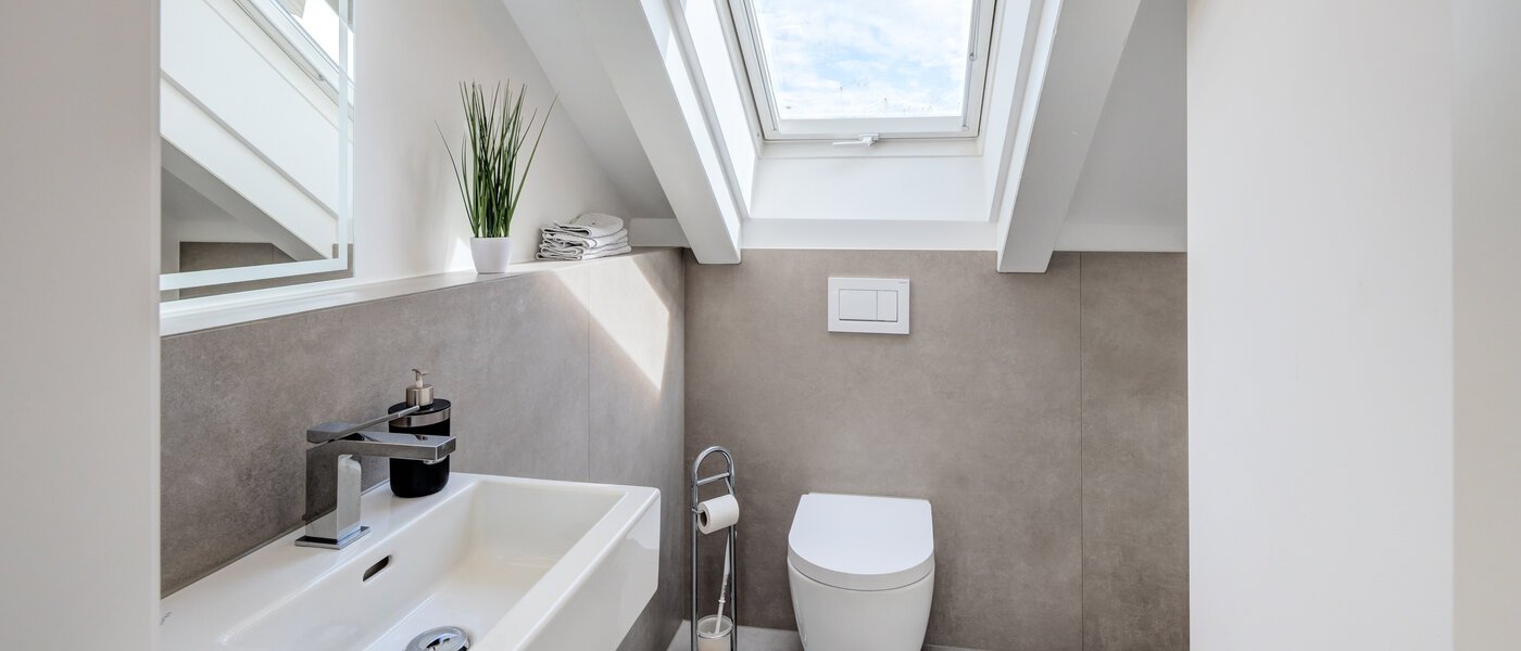 appartement sous les toits München Maxvorstadt 01 deux toilettes 14568