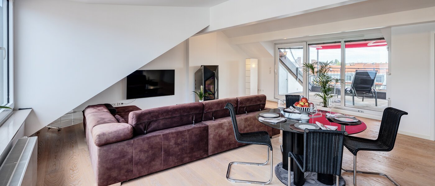 appartement sous les toits München Maxvorstadt 03 pièce à vivre 14568