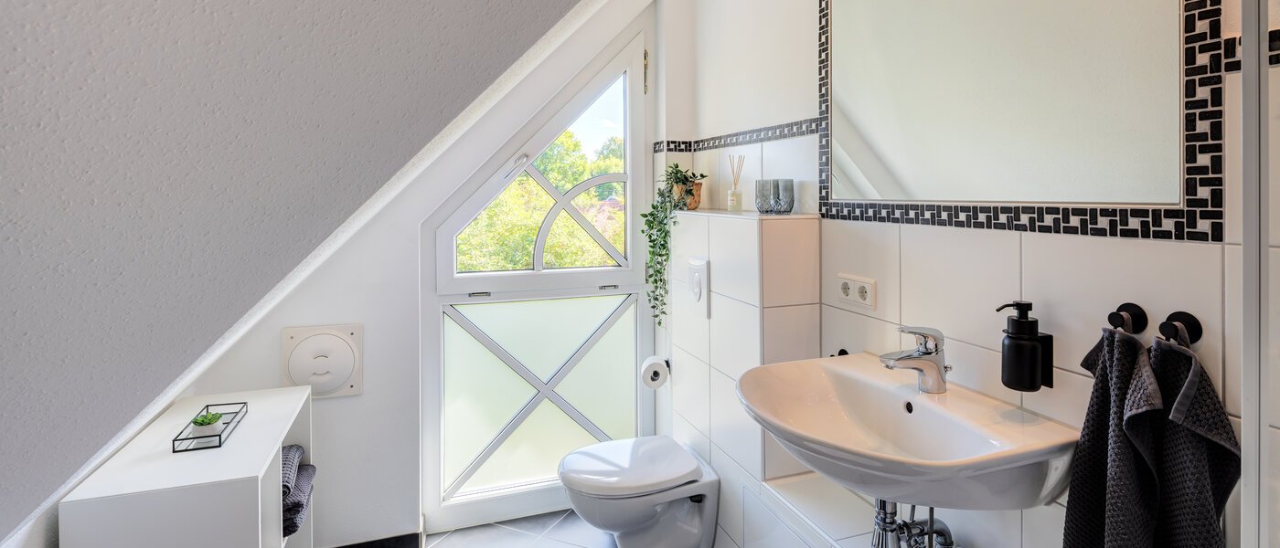 appartement style maisonnette Gröbenzell 01 2ème s. de bain 14575