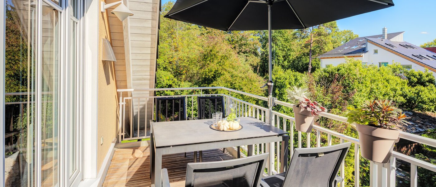 appartement style maisonnette Gröbenzell 01 balcon 14575