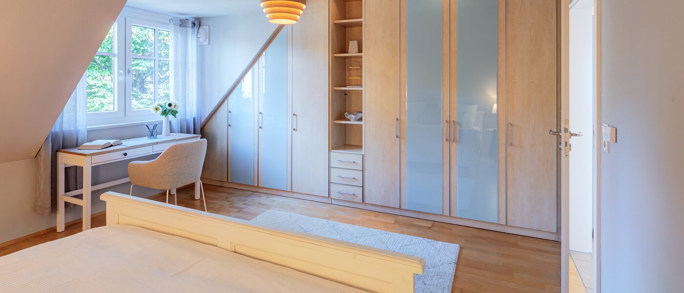 appartement style maisonnette Gröbenzell 05 1ère chambre 14575