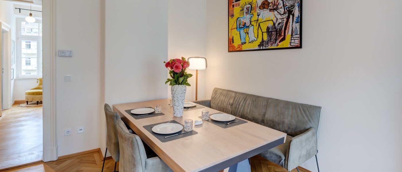 appartement München Altbogenhausen 04 salle de séjour 14584