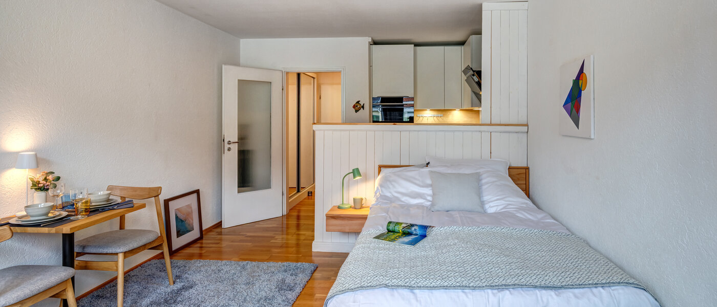 appartement München Neuhausen 04 pièce à vivre 14587