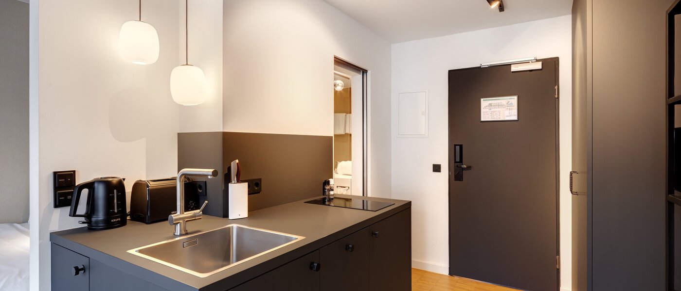 studio München Schwabing-West (rund um den Hohenzollernplatz) 02 cuisine 14592