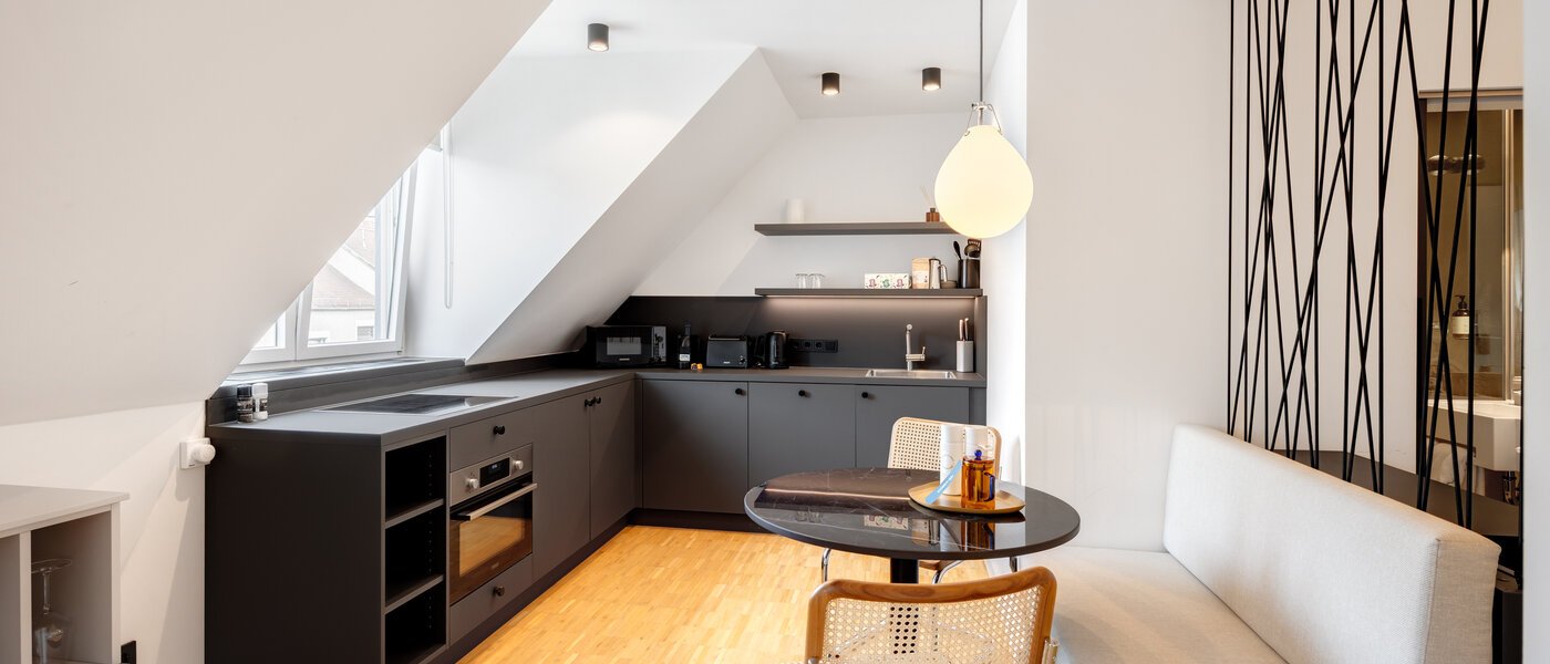 studio München Schwabing-West (rund um den Hohenzollernplatz) 01 cuisine 14593