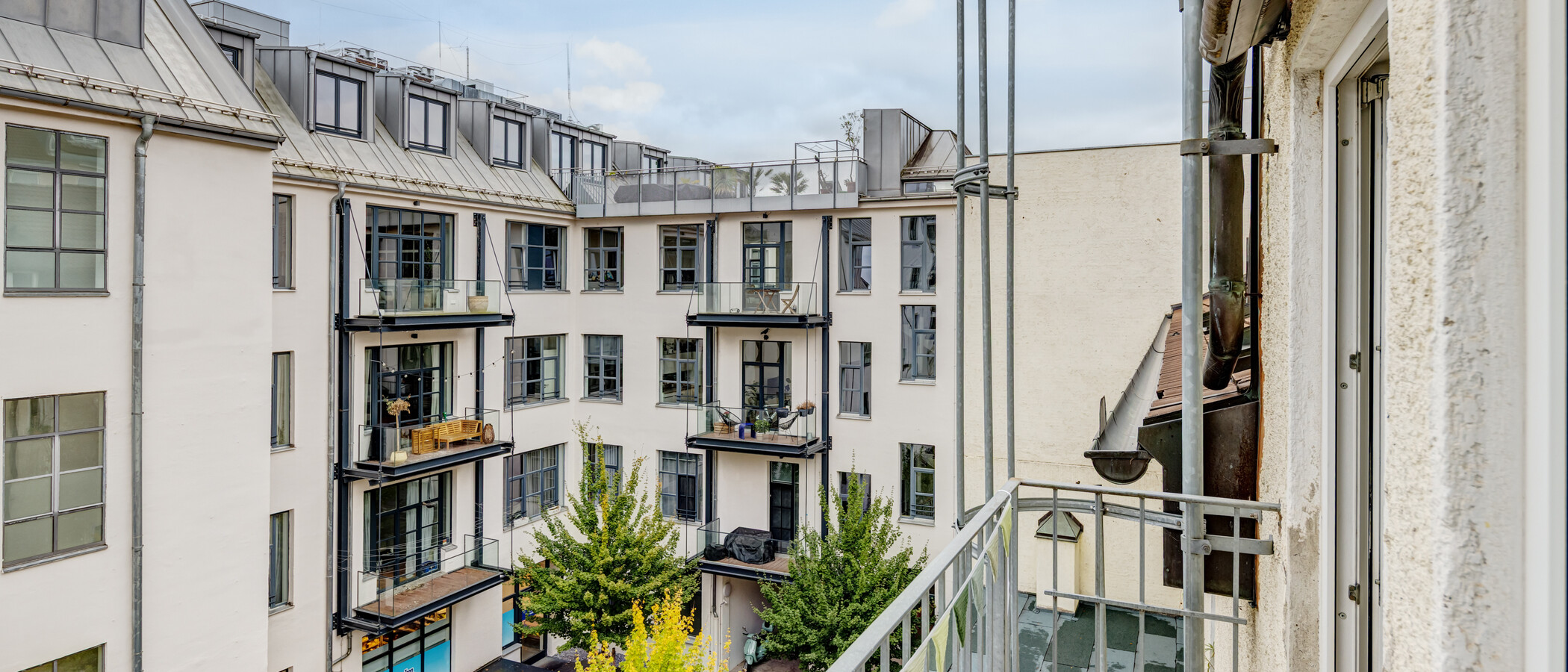 appartement sous les toits München Ludwigsvorstadt 01 balcon 14609