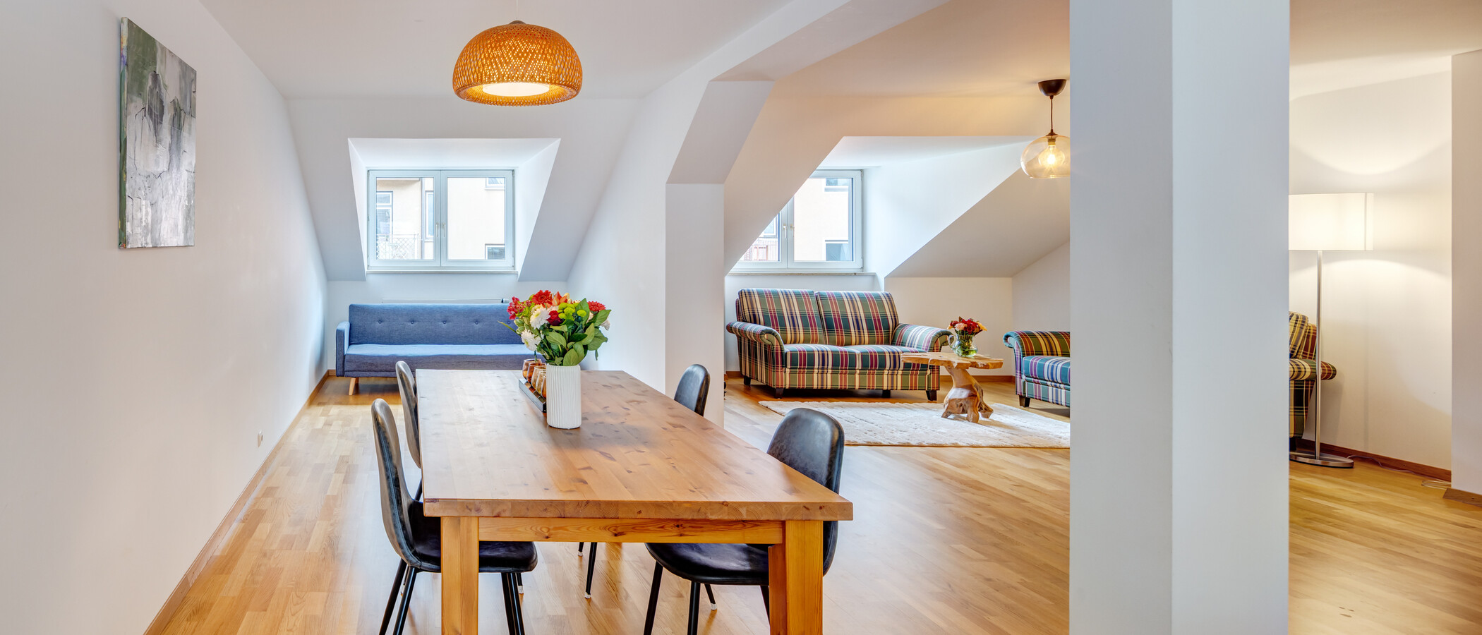 appartement sous les toits München Ludwigsvorstadt 05 pièce à vivre 14609