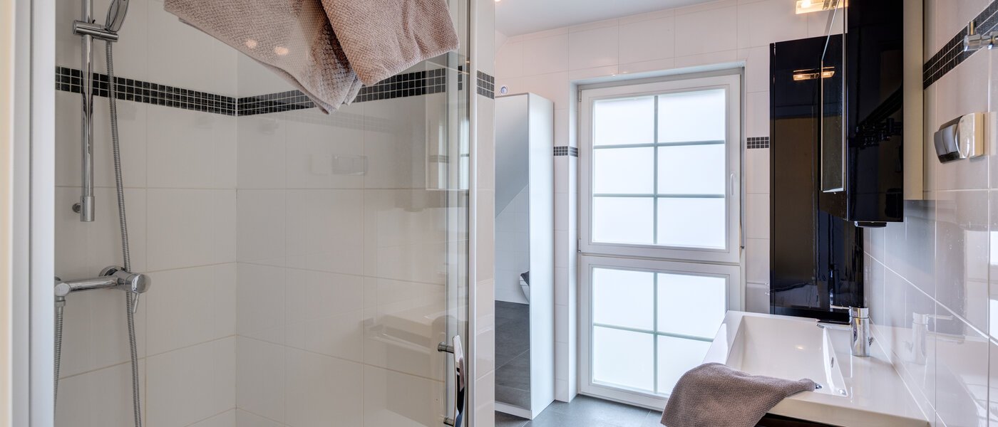 maison individuelle Ismaning 02 1ère salle de bain 14615