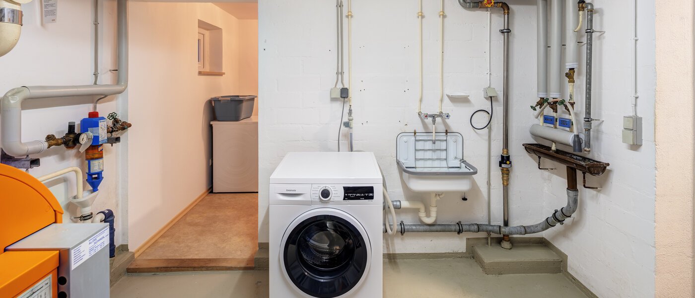 maison mitoyenne Rottach-Egern 04 buanderie 14616