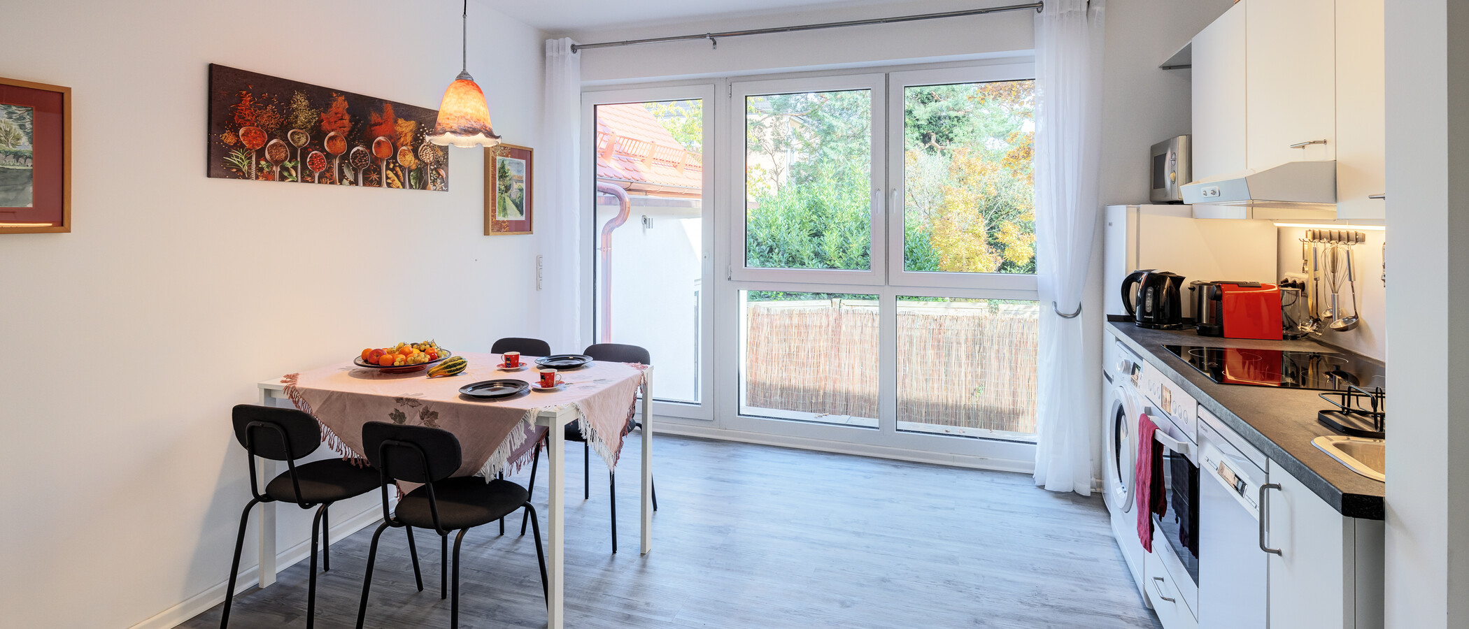 appartement style maisonnette München Sendling-Westpark 01 cuisine 14630
