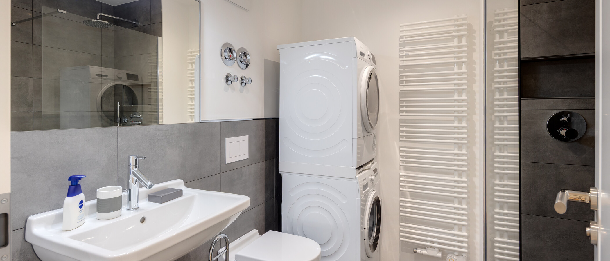 appartement München Maxvorstadt 01 salle de bain 14633