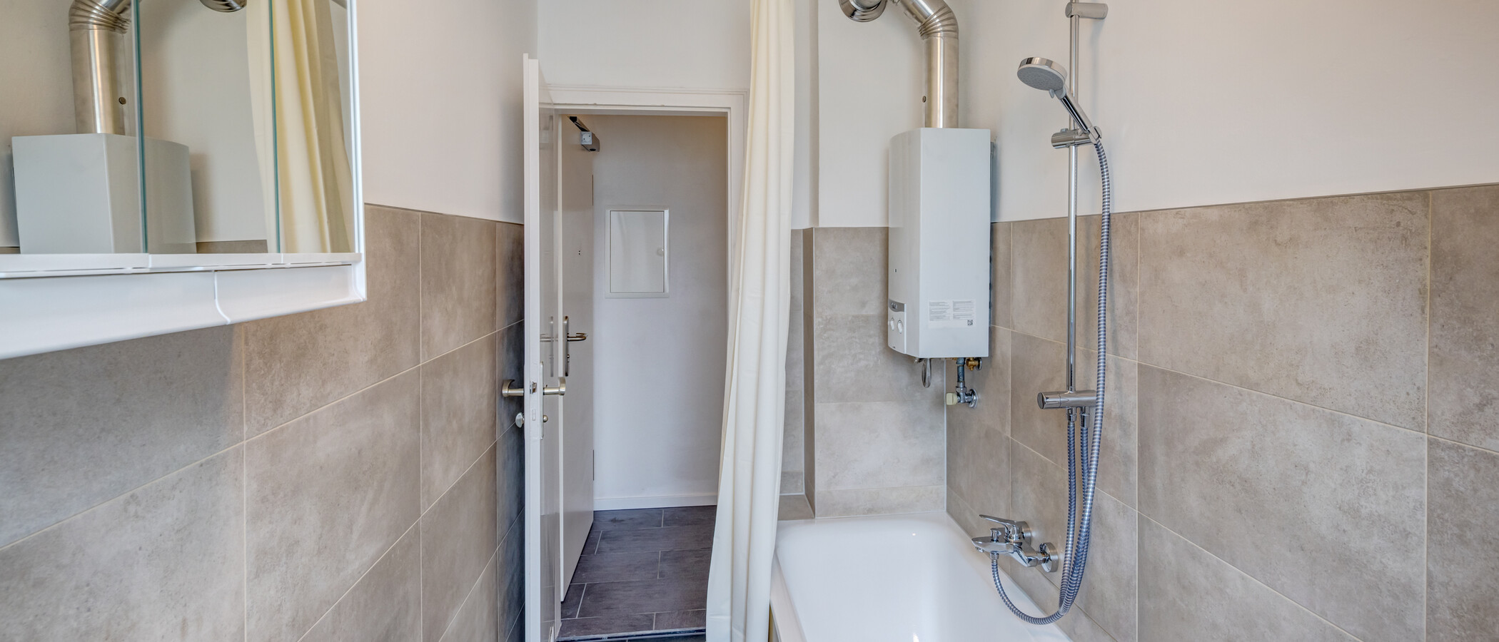 appartement sous les toits München Untergiesing 02 salle de bain 14653