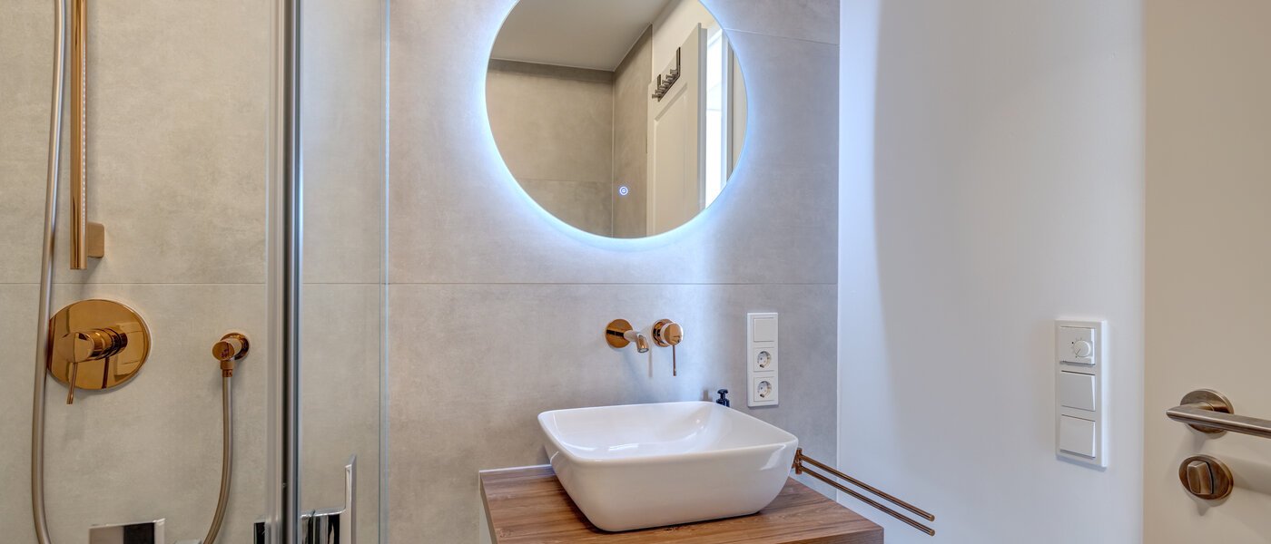 appartement style maisonnette Haar 01 1ère salle de bain 14664