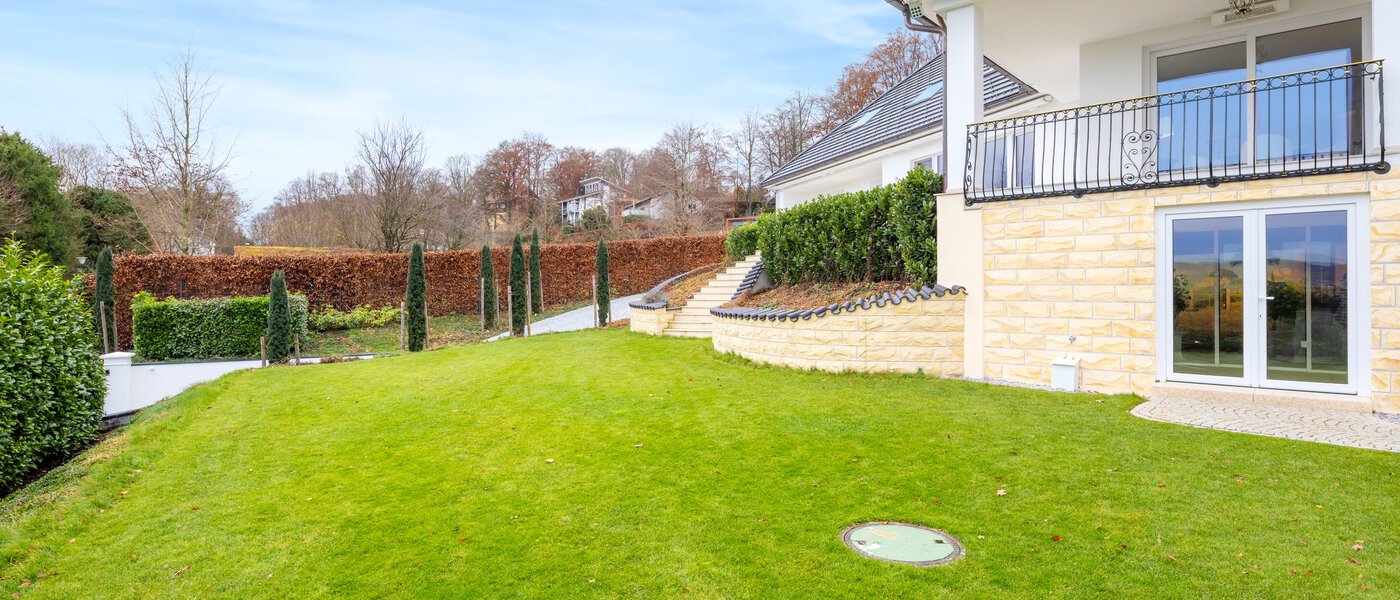 villa Starnberg 04 jardin 14680