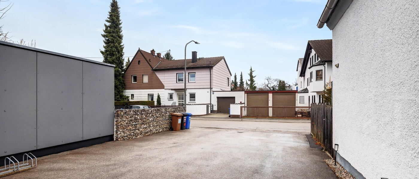 maison individuelle München Trudering 02 Entrée de la cour 14681