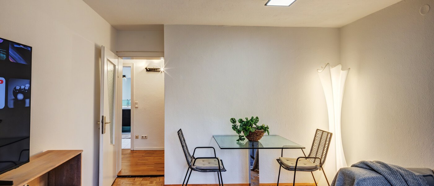 appartement style maisonnette München Cosimapark 03 salle de séjour 14688