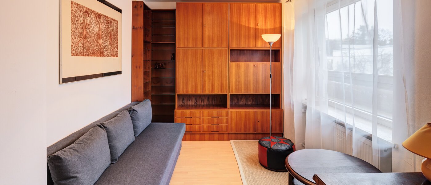 dernière maison de la rangée de maisons mitoyennes Unterhaching 01 Bureau/Chambre d’amis 14690