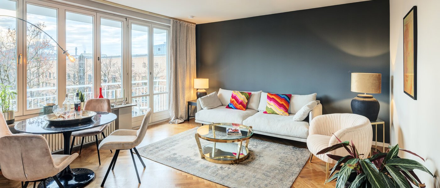 appartement München Maxvorstadt - Universitätsviertel 01 pièce à vivre 14693