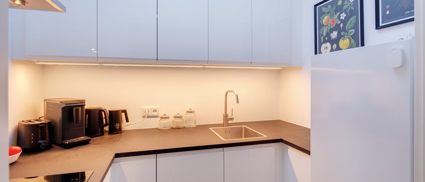 appartement sous les toits München Neuhausen 02 cuisine 14695