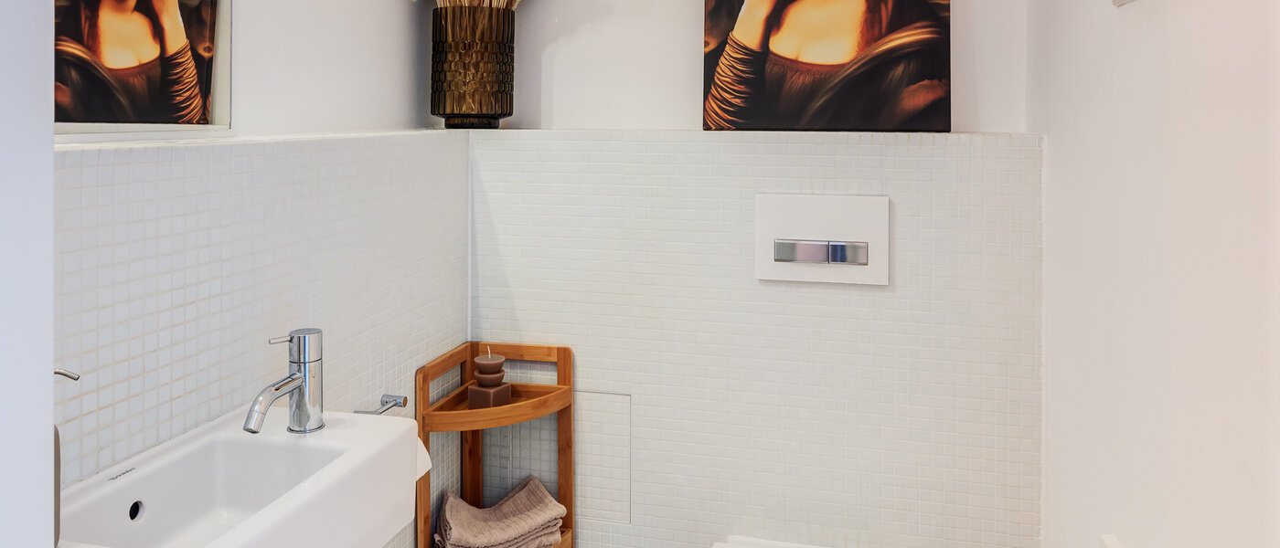 appartement avec terrasse sur le toit München Neuhausen 01 toilettes séparées 14699