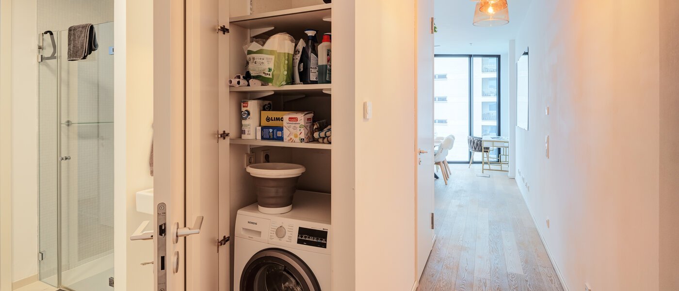 appartement avec terrasse sur le toit München Neuhausen 04 entrée/couloir 14699