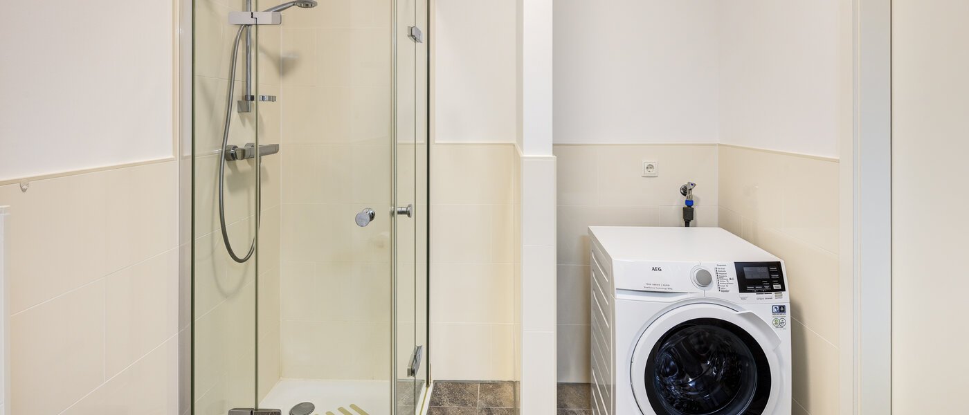 appartement München Milbertshofen 02 2ème s. de bain 14703