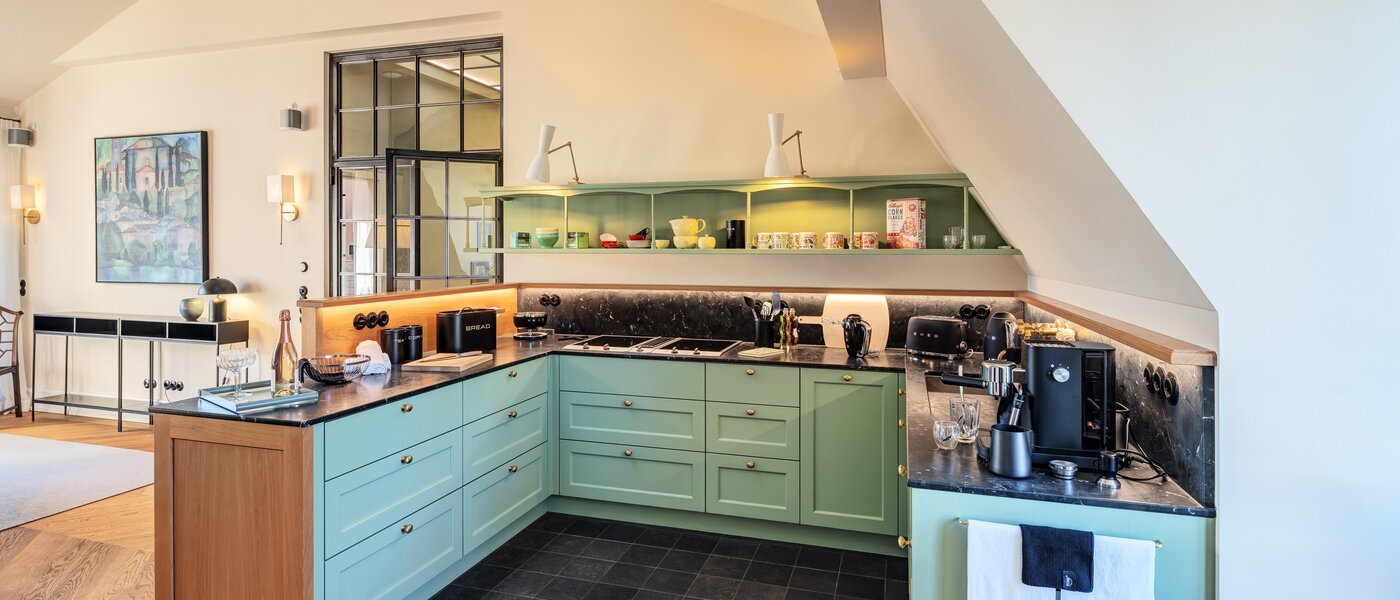 appartement sous les toits München Neuhausen 01 cuisine 14709