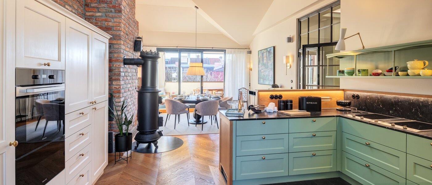 appartement sous les toits München Neuhausen 05 cuisine 14709