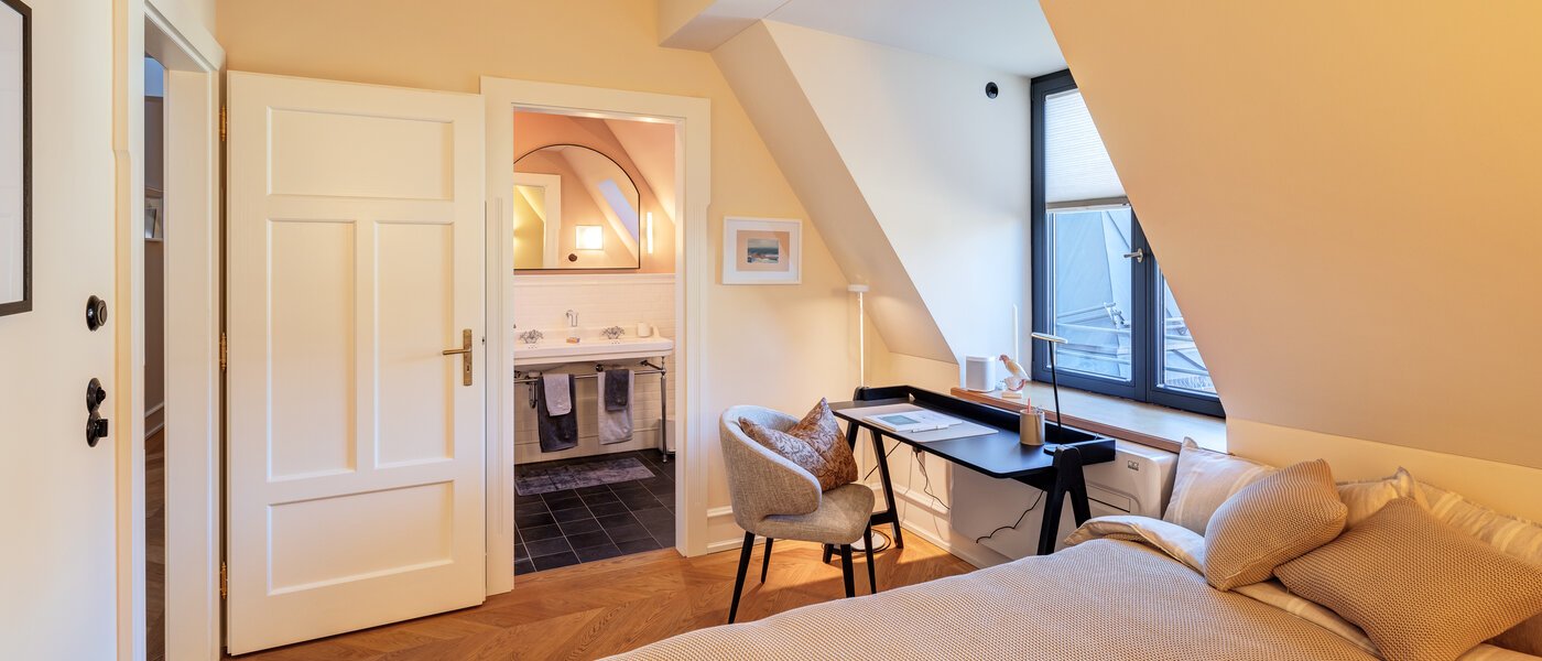 appartement sous les toits München Neuhausen 01 2ième chambre 14709