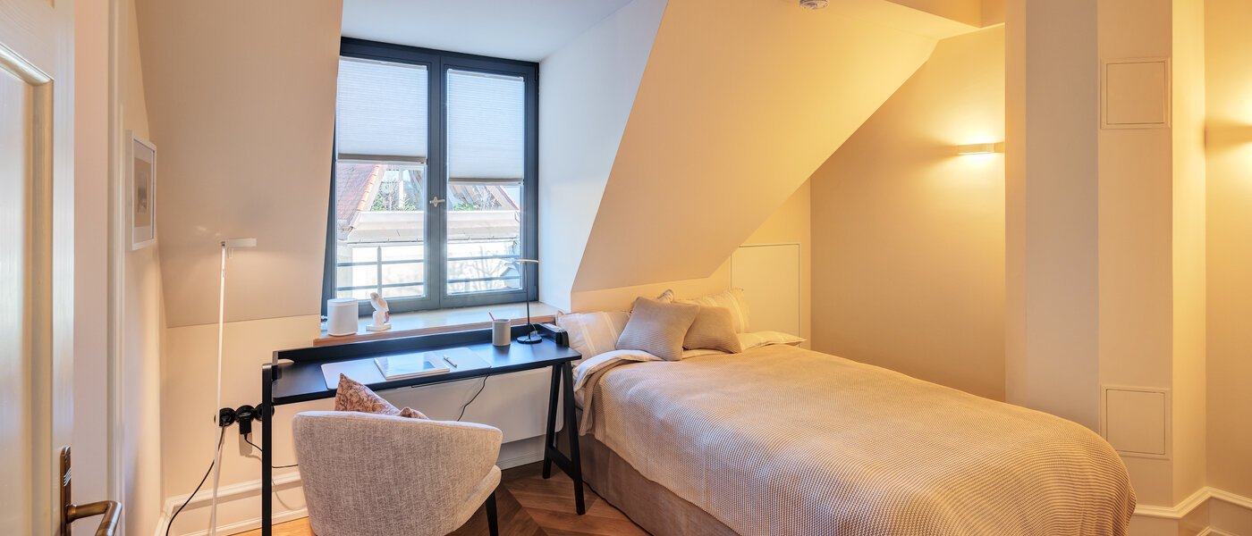 appartement sous les toits München Neuhausen 02 2ième chambre 14709