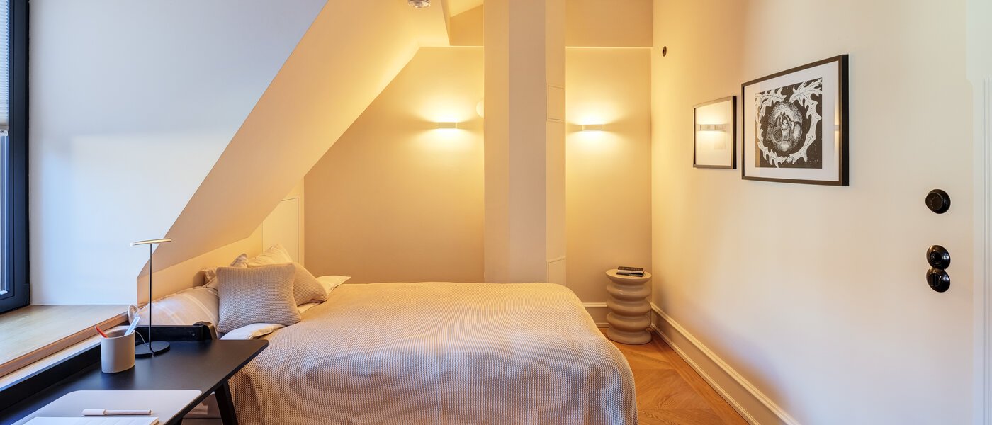 appartement sous les toits München Neuhausen 04 2ième chambre 14709