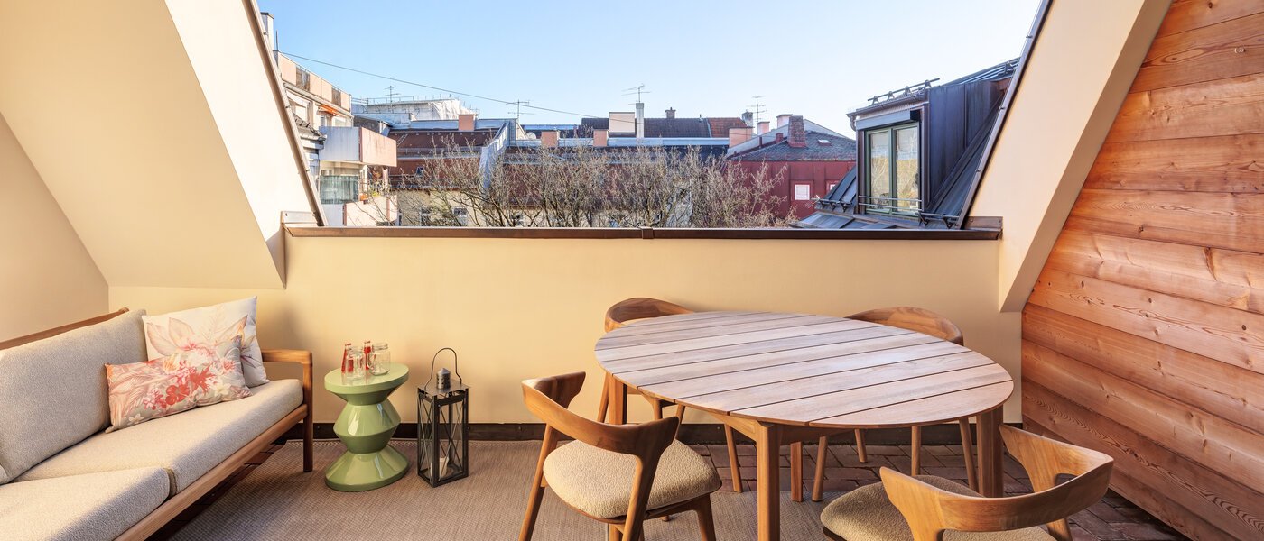 appartement sous les toits München Neuhausen 01 terrasse sur le toit 14709