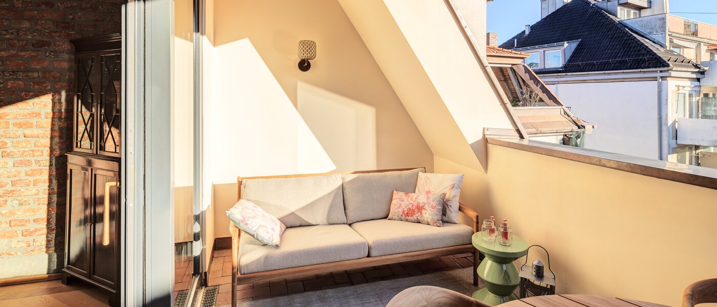 appartement sous les toits München Neuhausen 02 terrasse sur le toit 14709