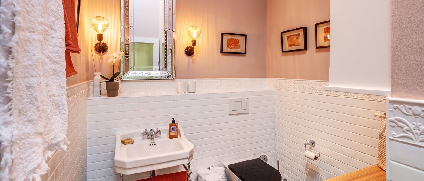 appartement sous les toits München Neuhausen 04 1ère salle de bain 14709