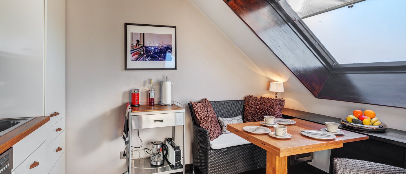 appartement style maisonnette München Maxvorstadt 02 cuisine 14710