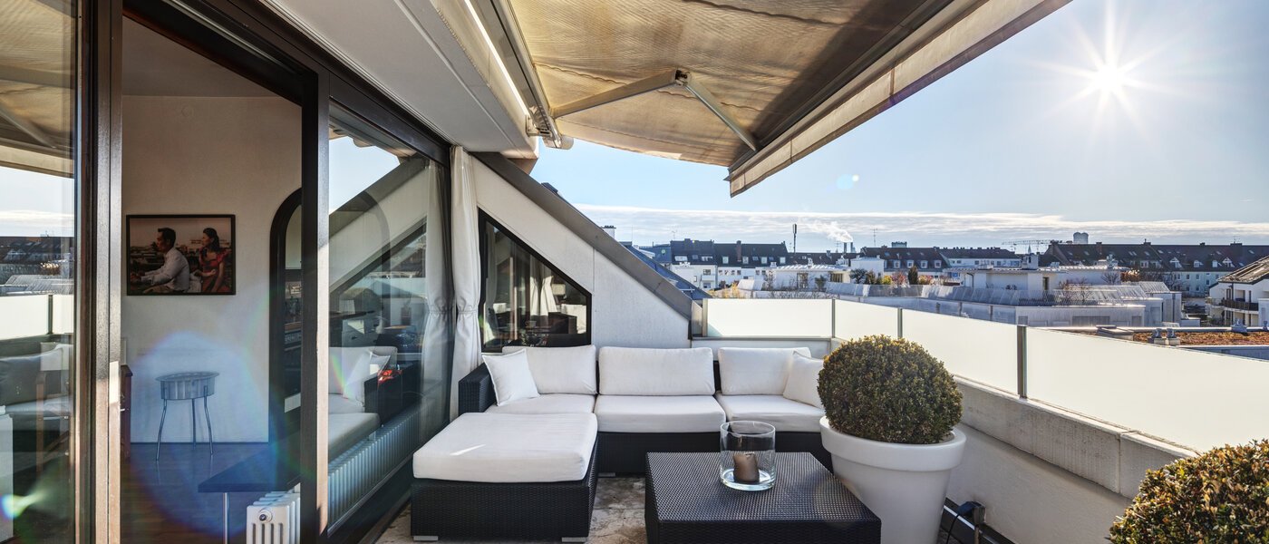 appartement style maisonnette München Maxvorstadt 01 terrasse sur le toit 14710