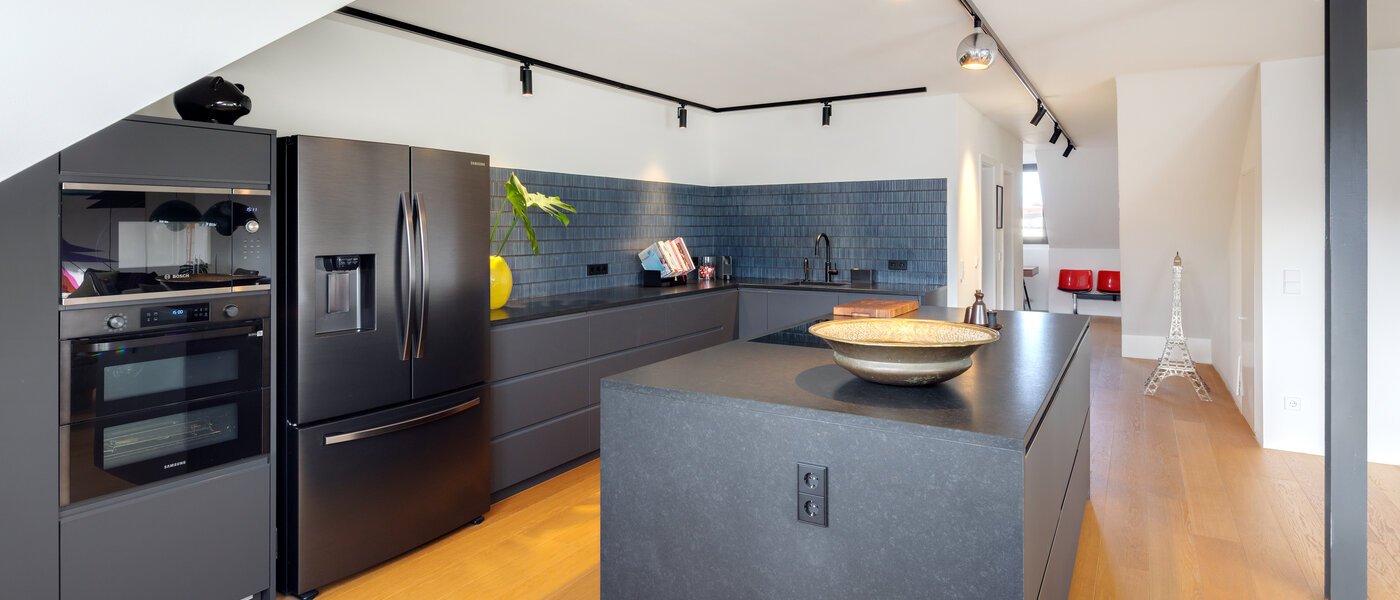 appartement style maisonnette München Glockenbachviertel 03 cuisine 14717