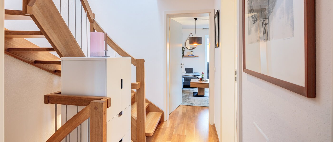 dernière maison de la rangée de maisons mitoyennes München Untermenzing 06 entrée/couloir 14723