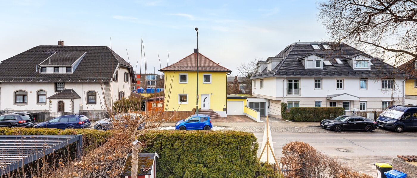 dernière maison de la rangée de maisons mitoyennes München Untermenzing 03 vue 14723