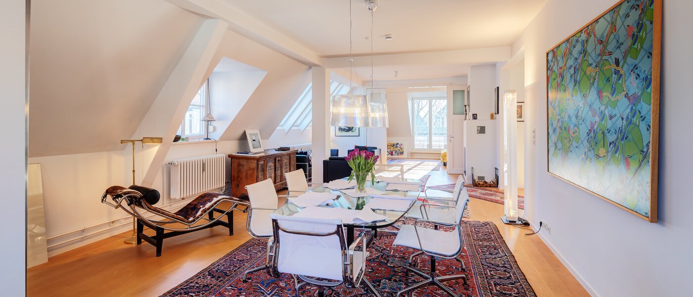 appartement avec terrasse sur le toit München Schwabing-West 02 pièce à vivre 14731