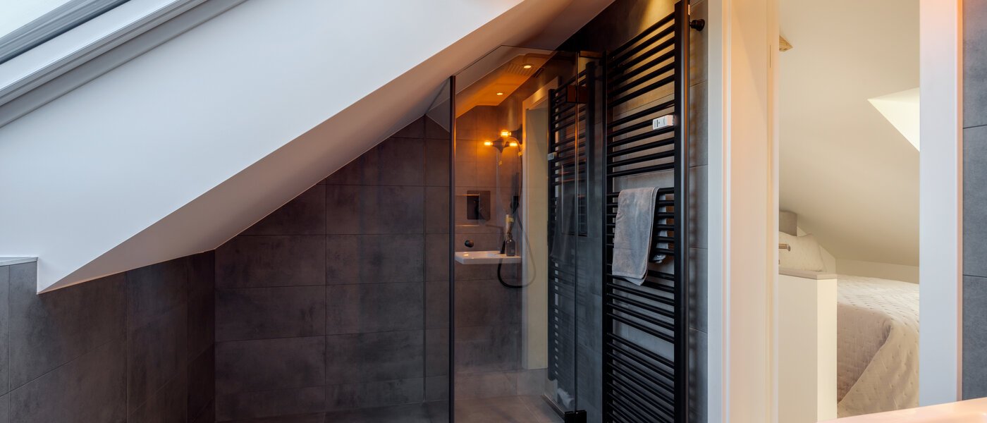 appartement sous les toits München Forstenried 03 salle de bain 14733