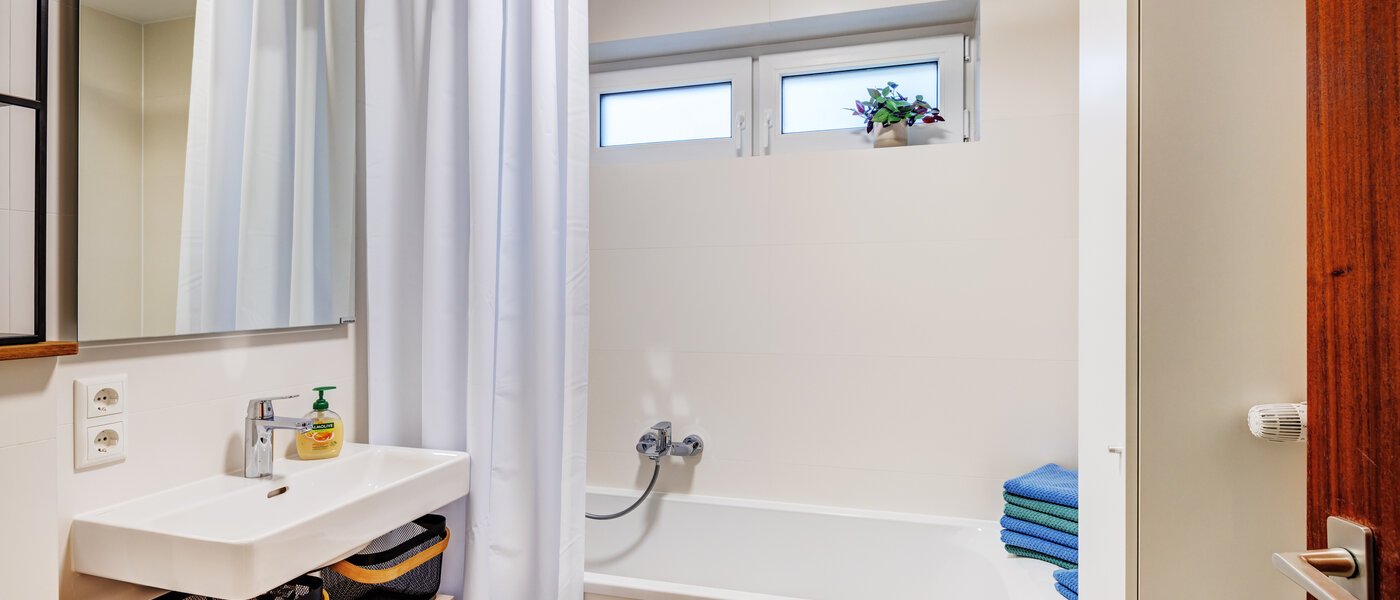 appartement München Trudering 01 1ère salle de bain 14735