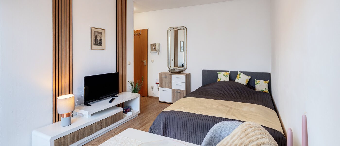 studio Neufahrn b. Freising 01 pièce à vivre 14738