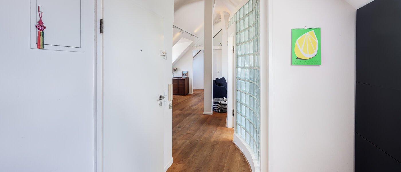 appartement avec terrasse sur le toit München Haidhausen 01 entrée/couloir 14748