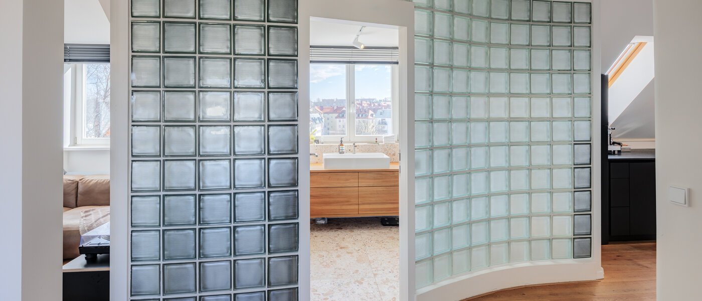 appartement avec terrasse sur le toit München Haidhausen 02 entrée/couloir 14748