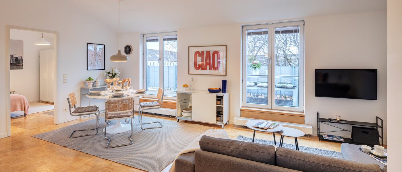 appartement avec terrasse sur le toit München Maxvorstadt 03 pièce à vivre 14758