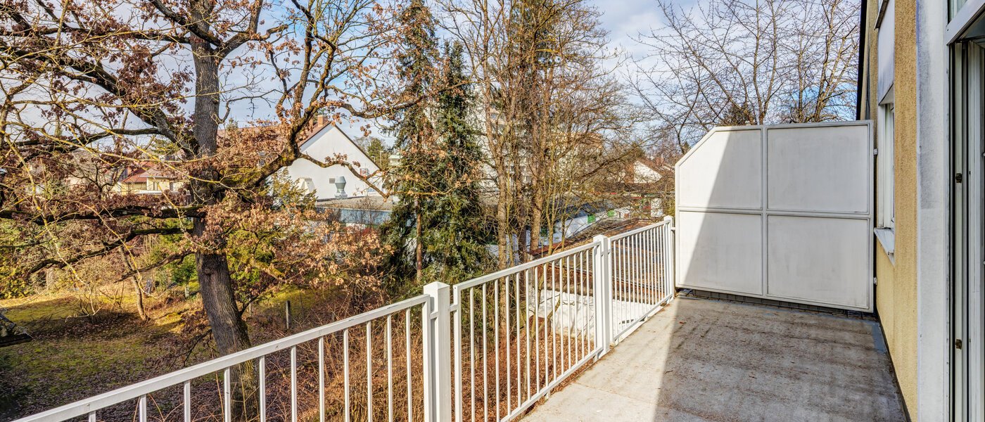 appartement avec mezzanine München Waldtrudering 01 balcon 14759