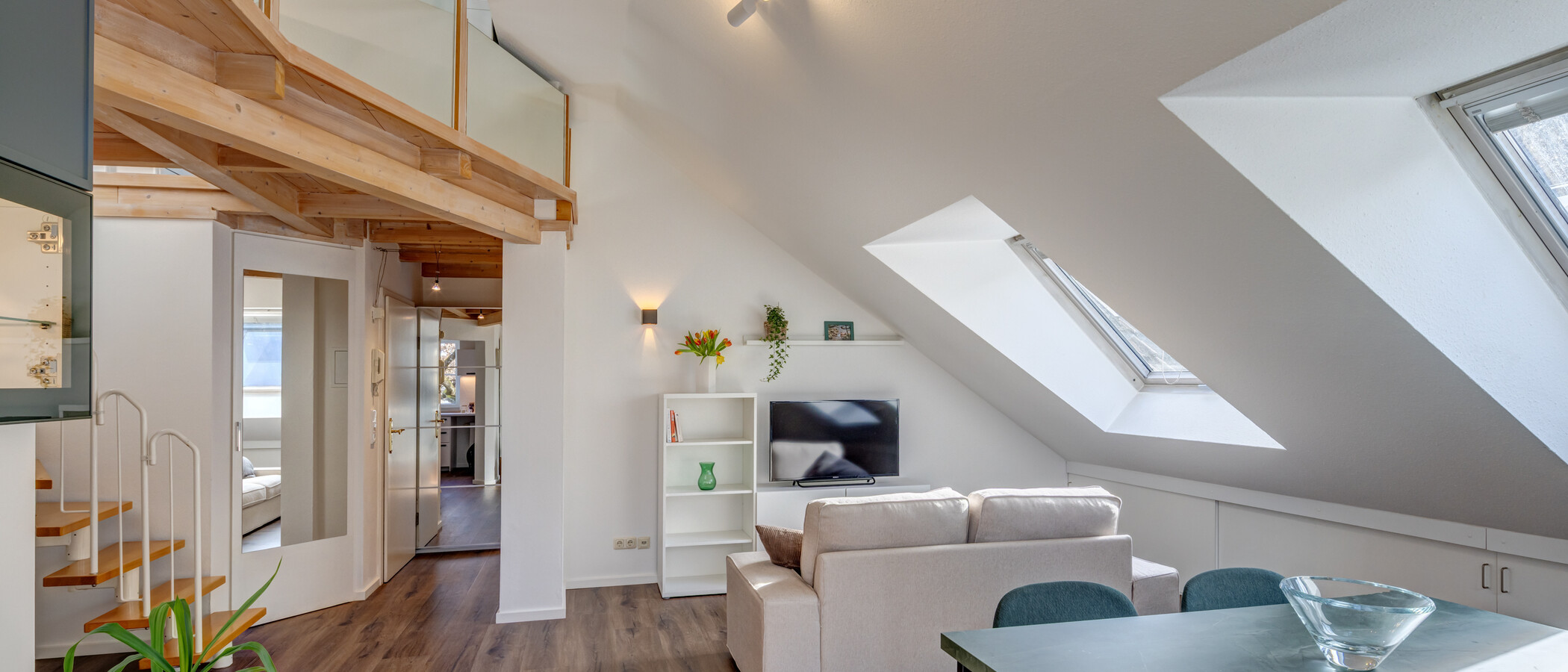 appartement avec mezzanine München Waldtrudering 01 pièce à vivre 14759