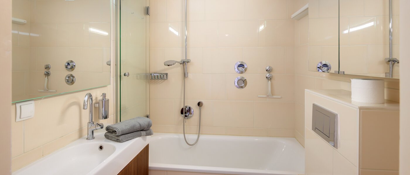 appartement München Parkstadt Solln 01 salle de bain 14761