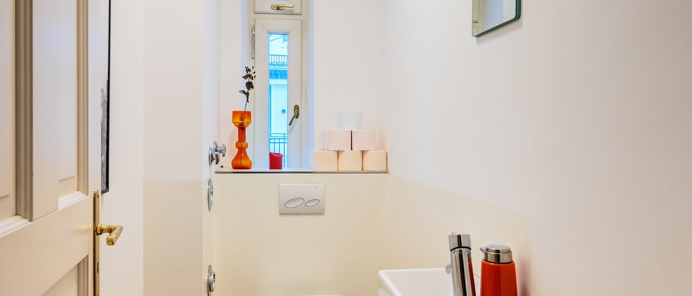 appartement style maisonnette München Schwabing-West 01 deux toilettes 14766